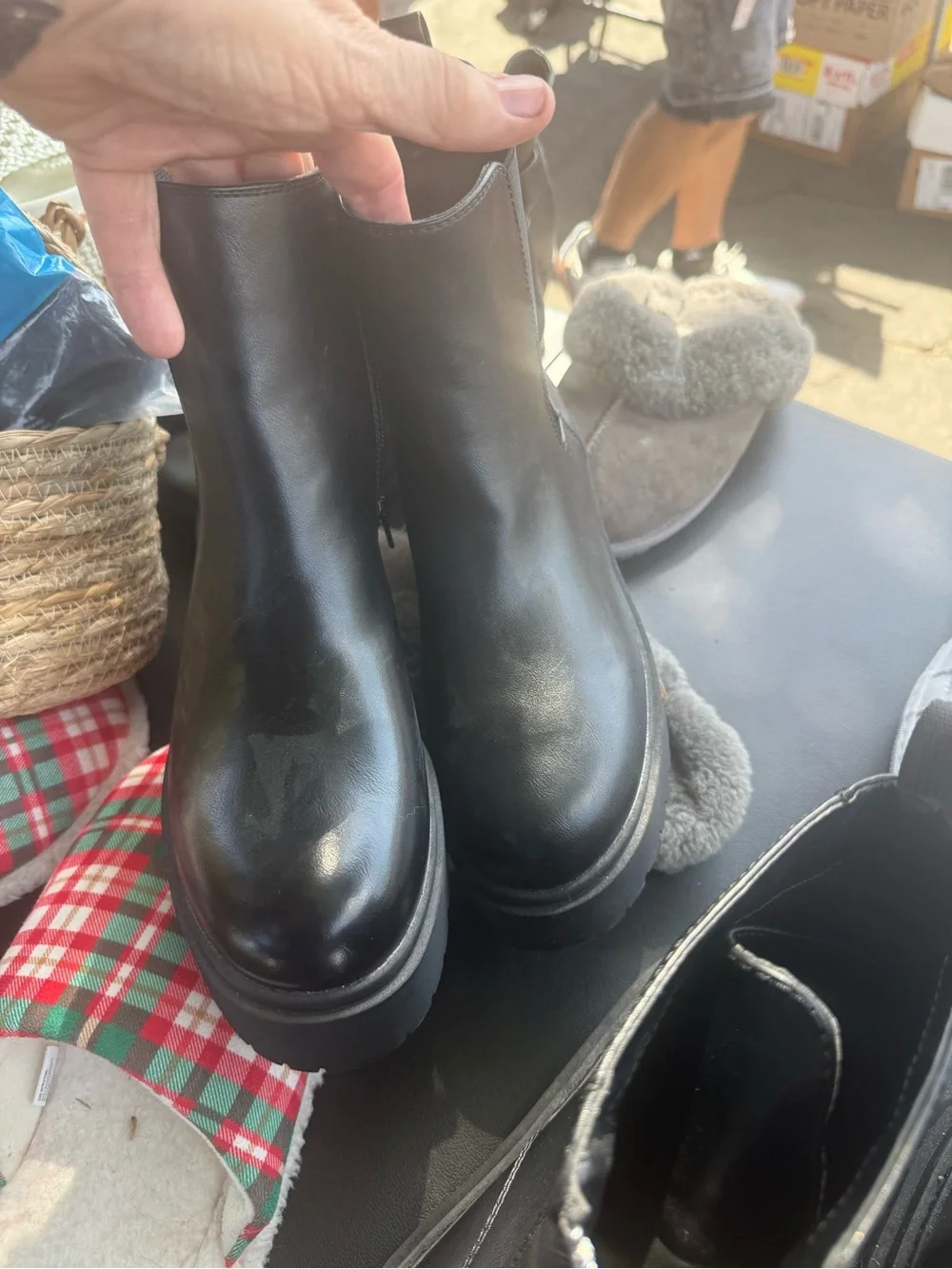 Arizona Jean Company Black Chukka Chelsea Lug Boots